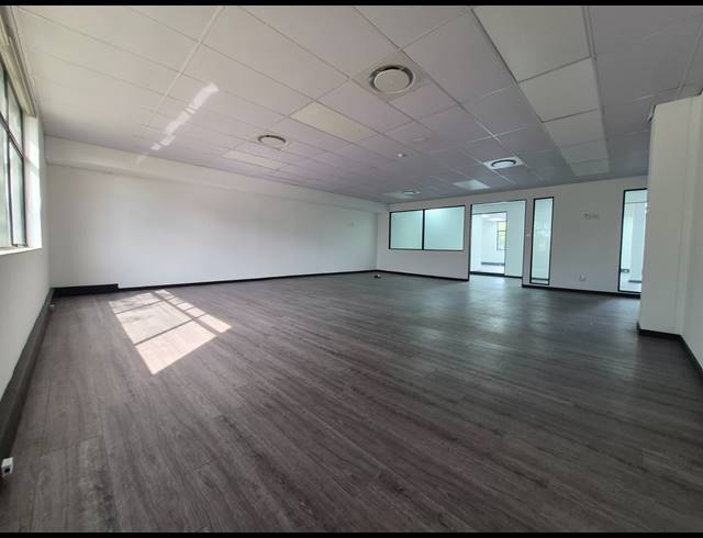 469M² OFFICE TO LET IN RIVONIA